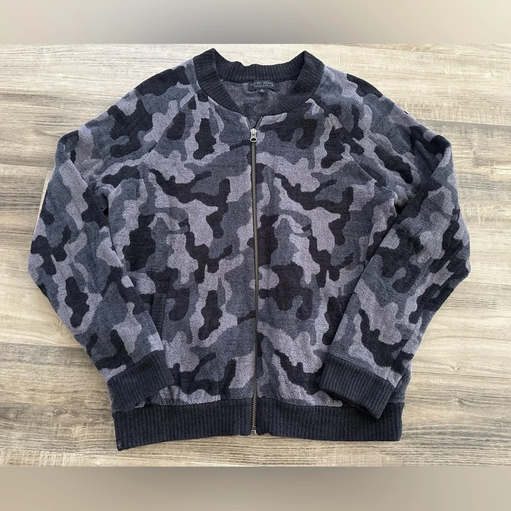 Barefoot Dreams CozyChic Ultra Lite Camo Zip-Up Jacket in Gray/Black, Medium